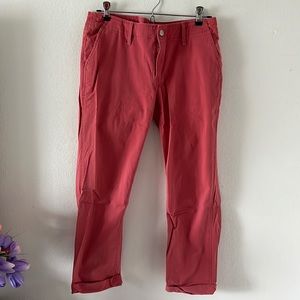 Levi’s womens cuffed canvas 3/4 pants